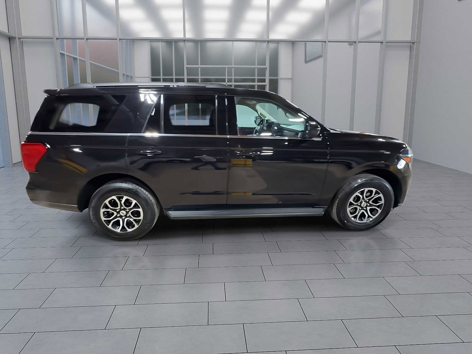 Thumbnail: 2024 Ford Expedition - 9