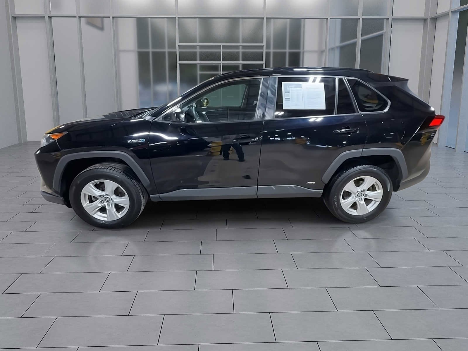 Thumbnail: 2020 Toyota RAV4 - 5
