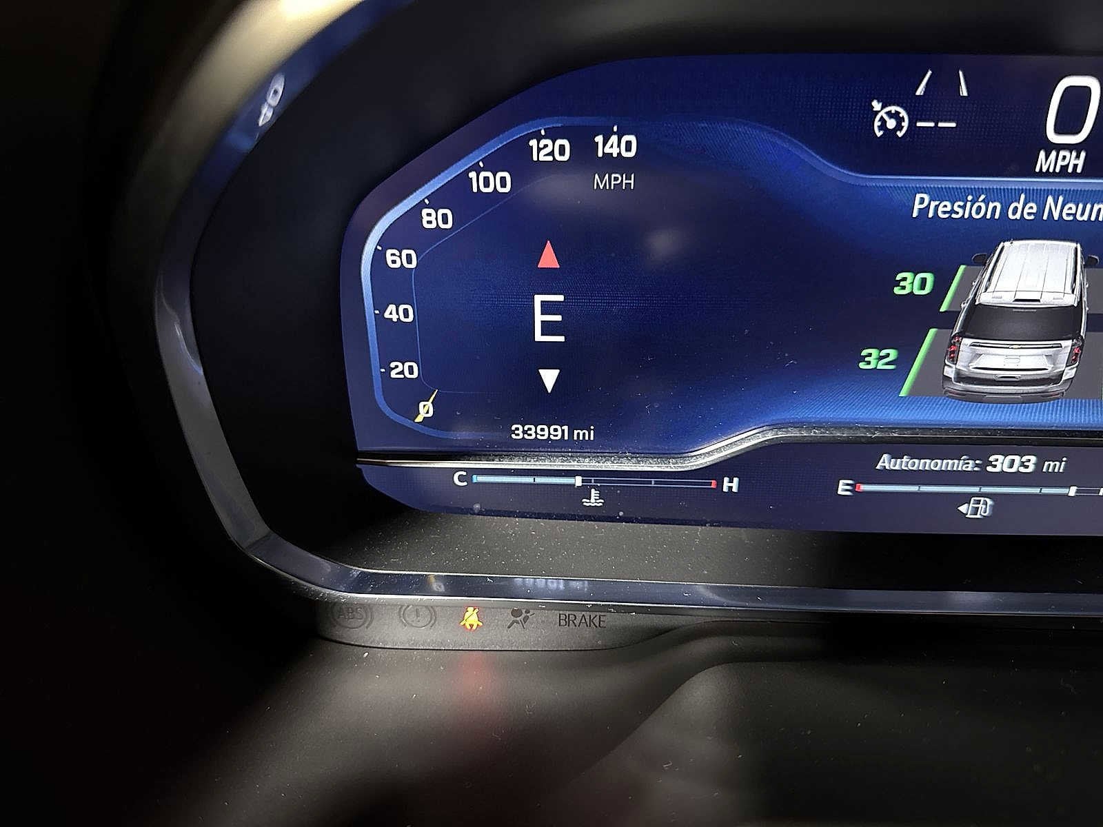 Thumbnail: 2024 Chevrolet Suburban - 20