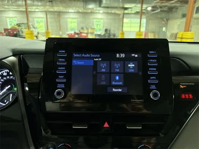 2022 Toyota Camry SE 20