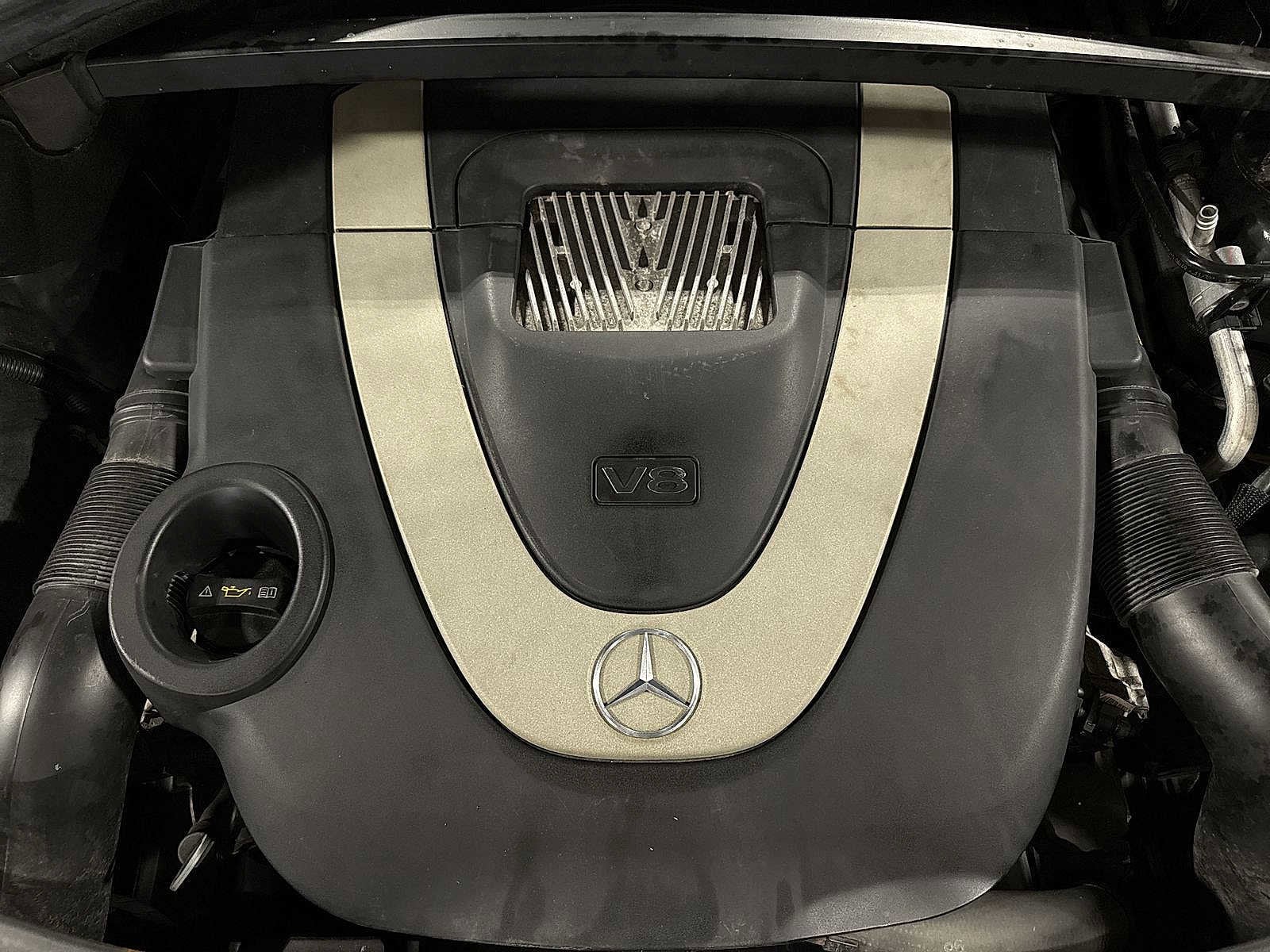 Thumbnail: 2011 Mercedes-Benz GL-Class - 12