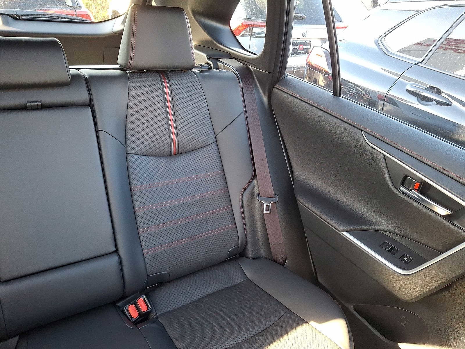 Thumbnail: 2025 Toyota RAV4 - 14