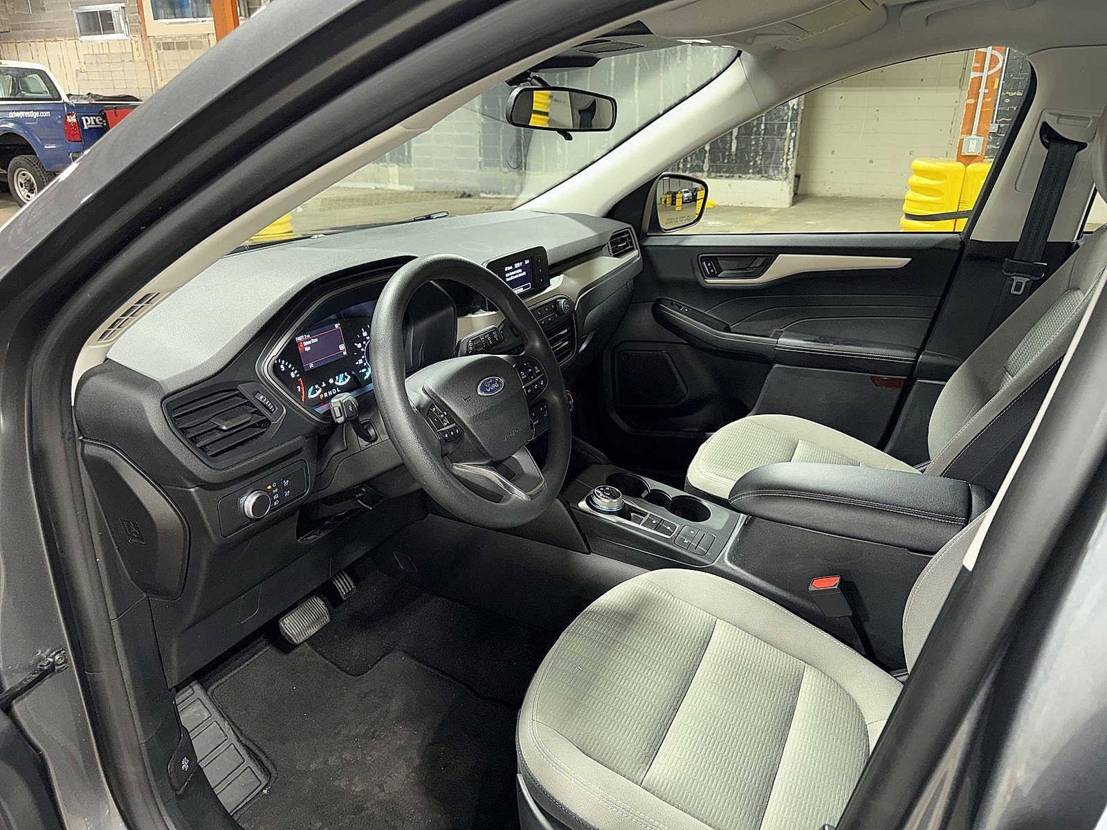 Thumbnail: 2022 Ford Escape - 27