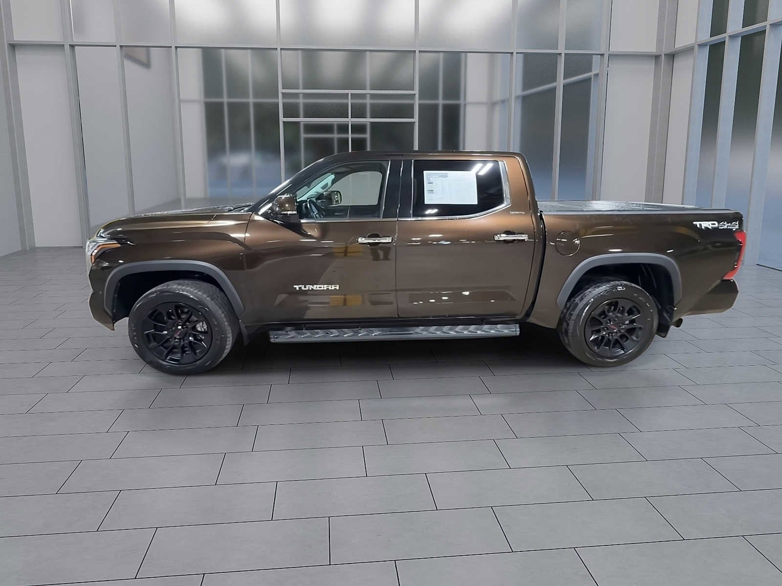 Thumbnail: 2022 Toyota Tundra - 5