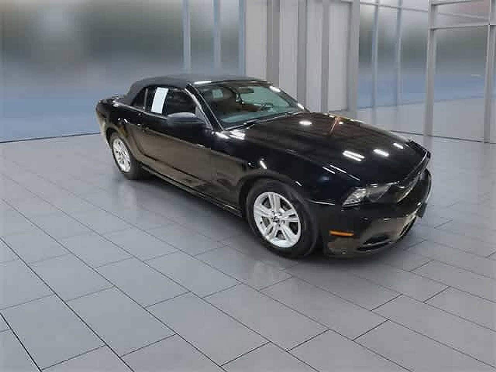 Thumbnail: 2014 Ford Mustang - 3