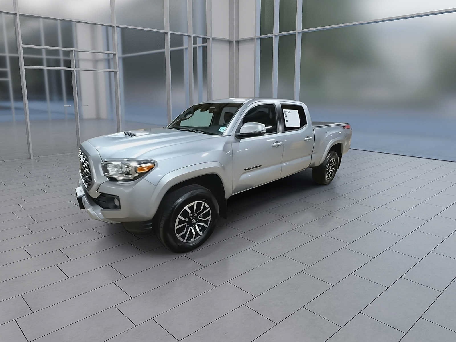 Thumbnail: 2021 Toyota Tacoma - 4