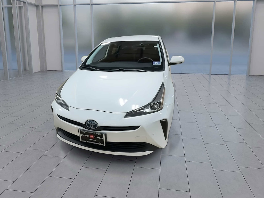 Certified 2019 Toyota Prius L Hatchback