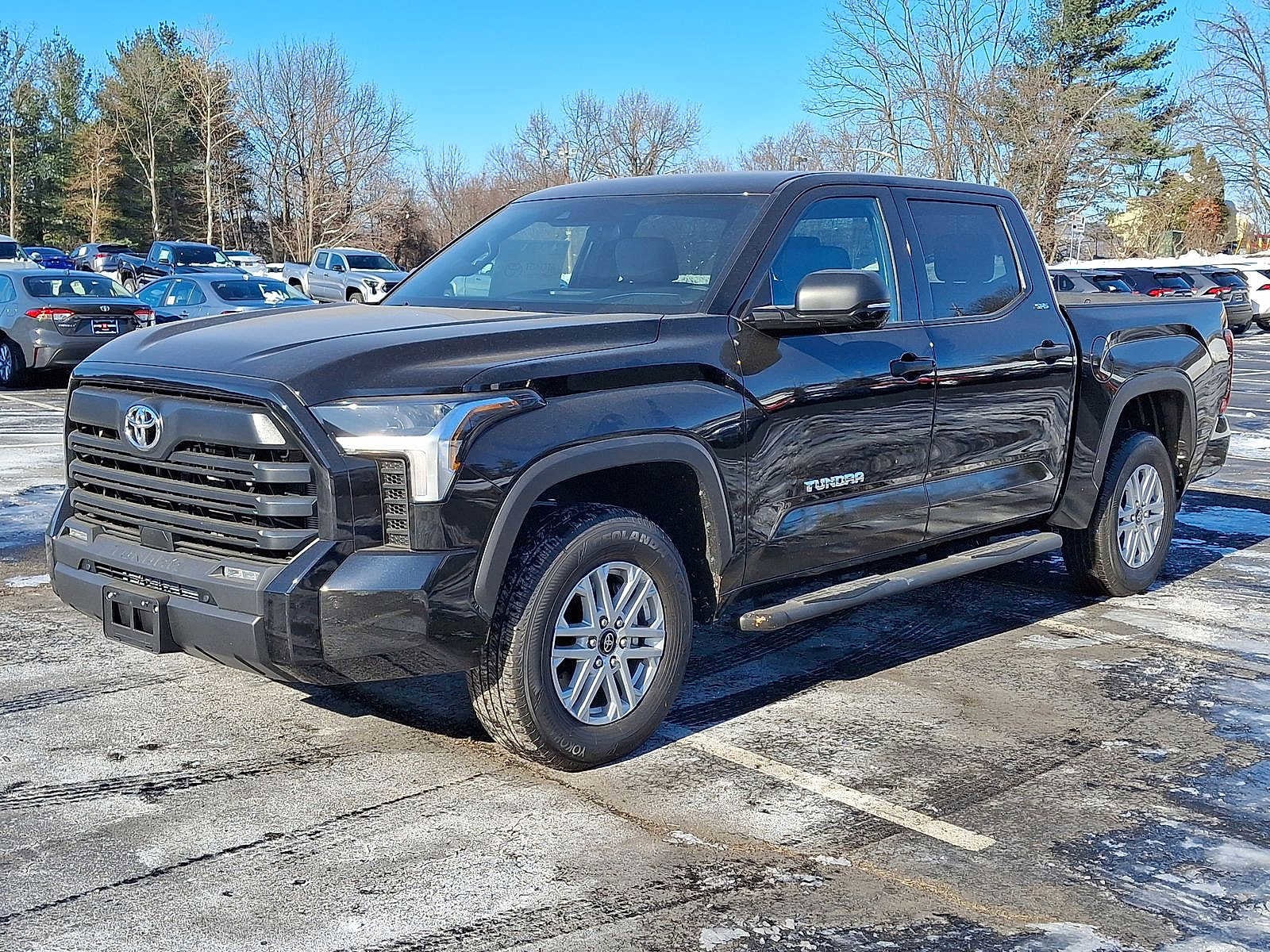 Thumbnail: 2025 Toyota Tundra - 10