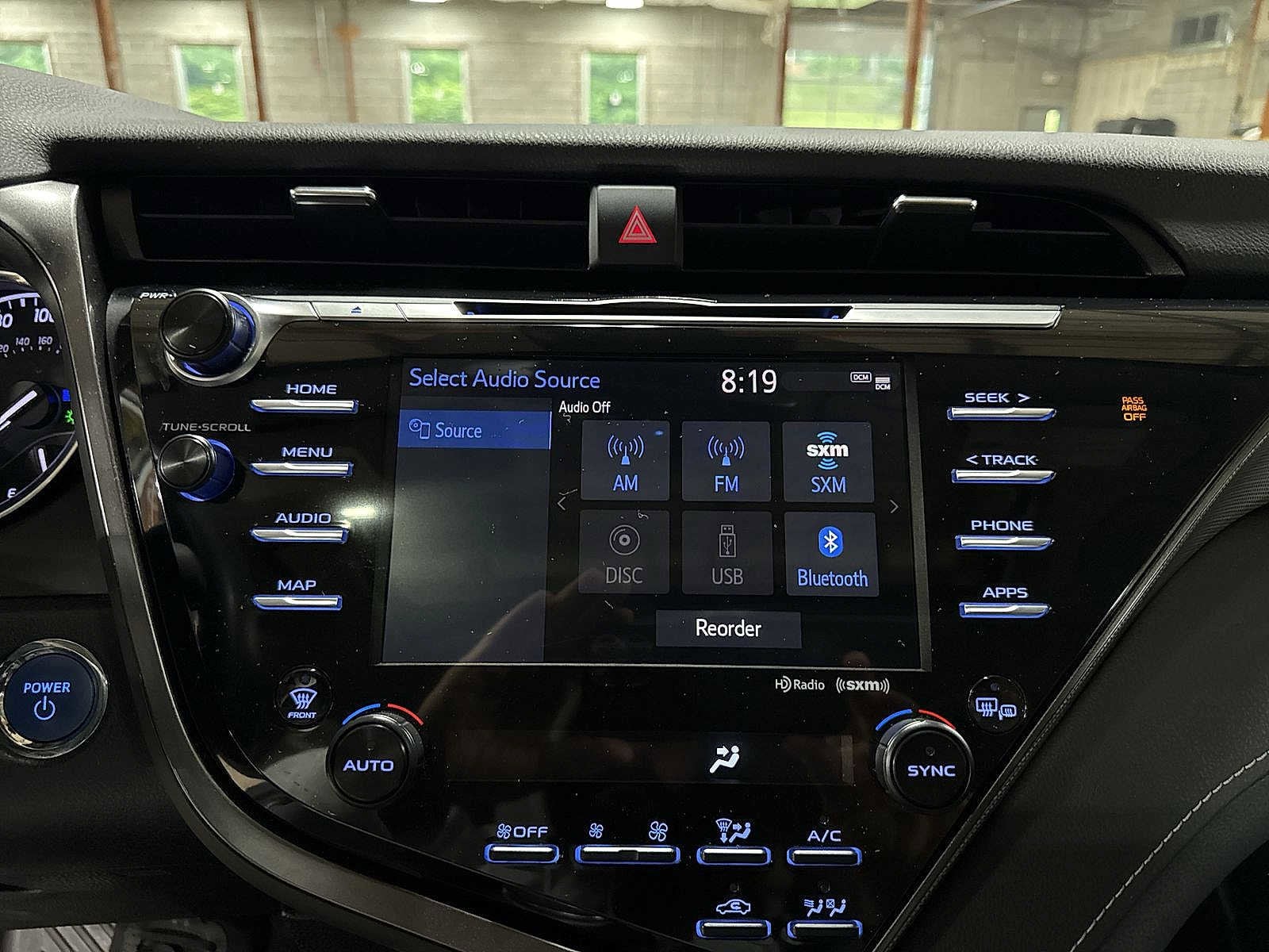 Thumbnail: 2020 Toyota Camry - 20