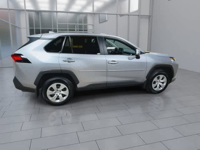 Thumbnail: 2024 Toyota RAV4 - 9