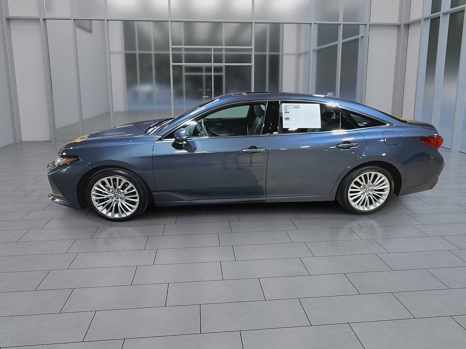 Thumbnail: 2020 Toyota Avalon - 5