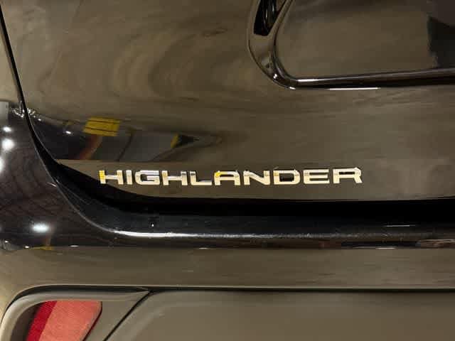 Thumbnail: 2025 Toyota Highlander - 27