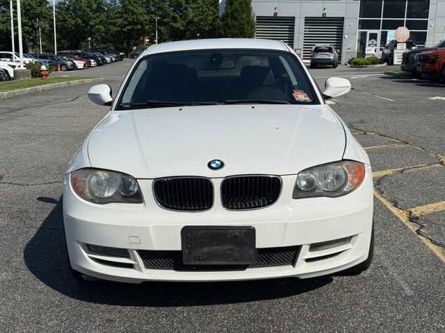 Thumbnail: 2010 BMW 1 Series - 2