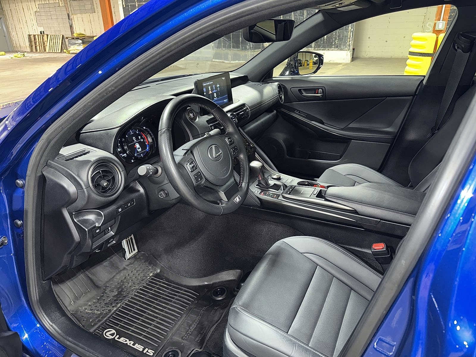 Thumbnail: 2023 Lexus IS - 28