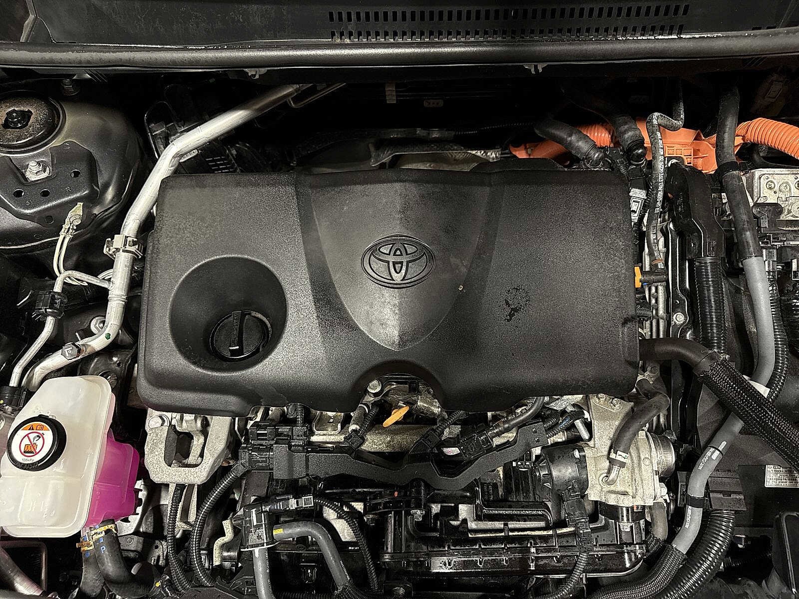 Thumbnail: 2024 Toyota RAV4 - 12