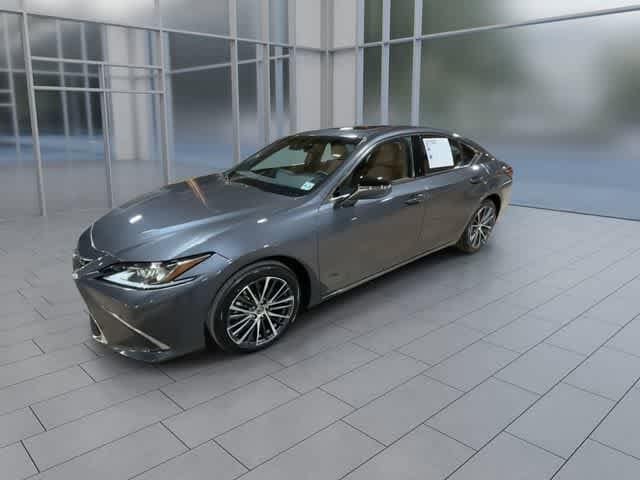 Thumbnail: 2023 Lexus ES - 4
