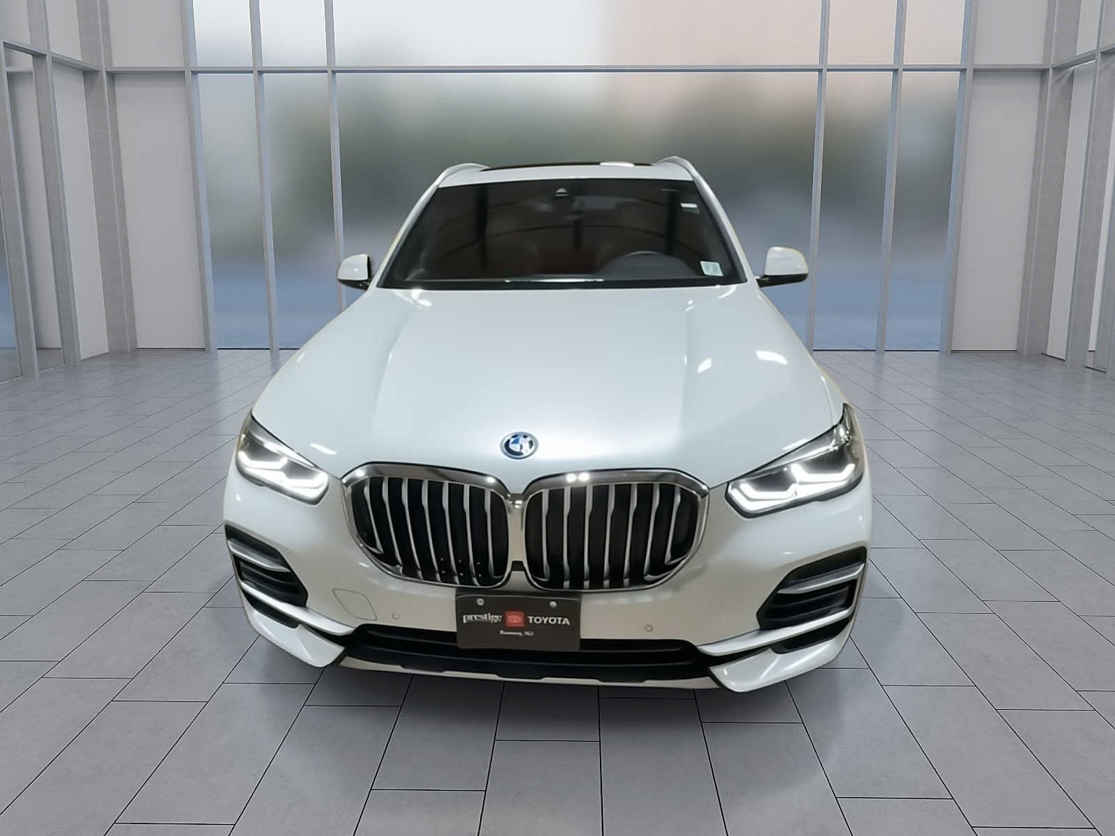 Thumbnail: 2022 BMW X5 - 3