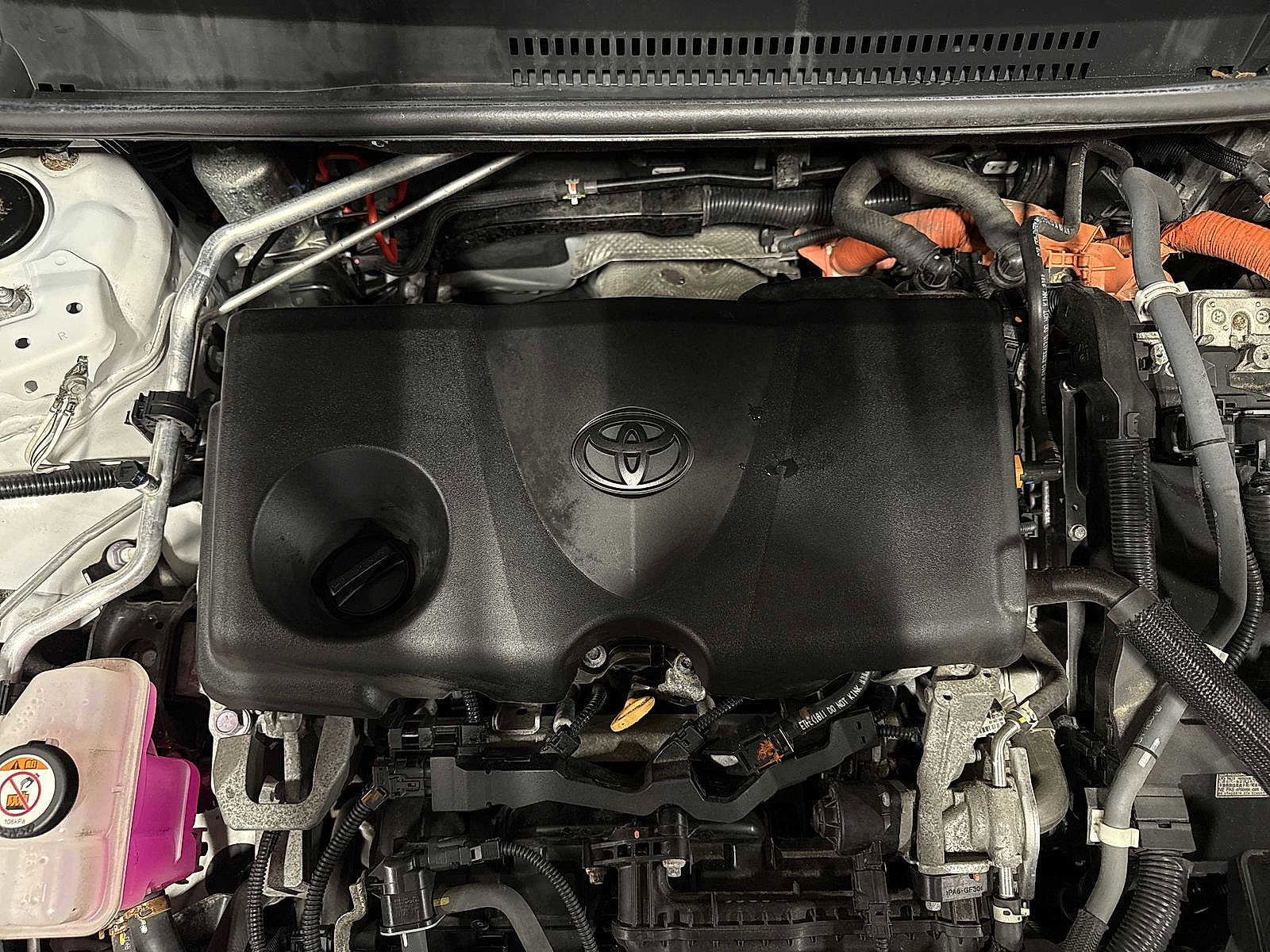 Thumbnail: 2021 Toyota RAV4 - 12