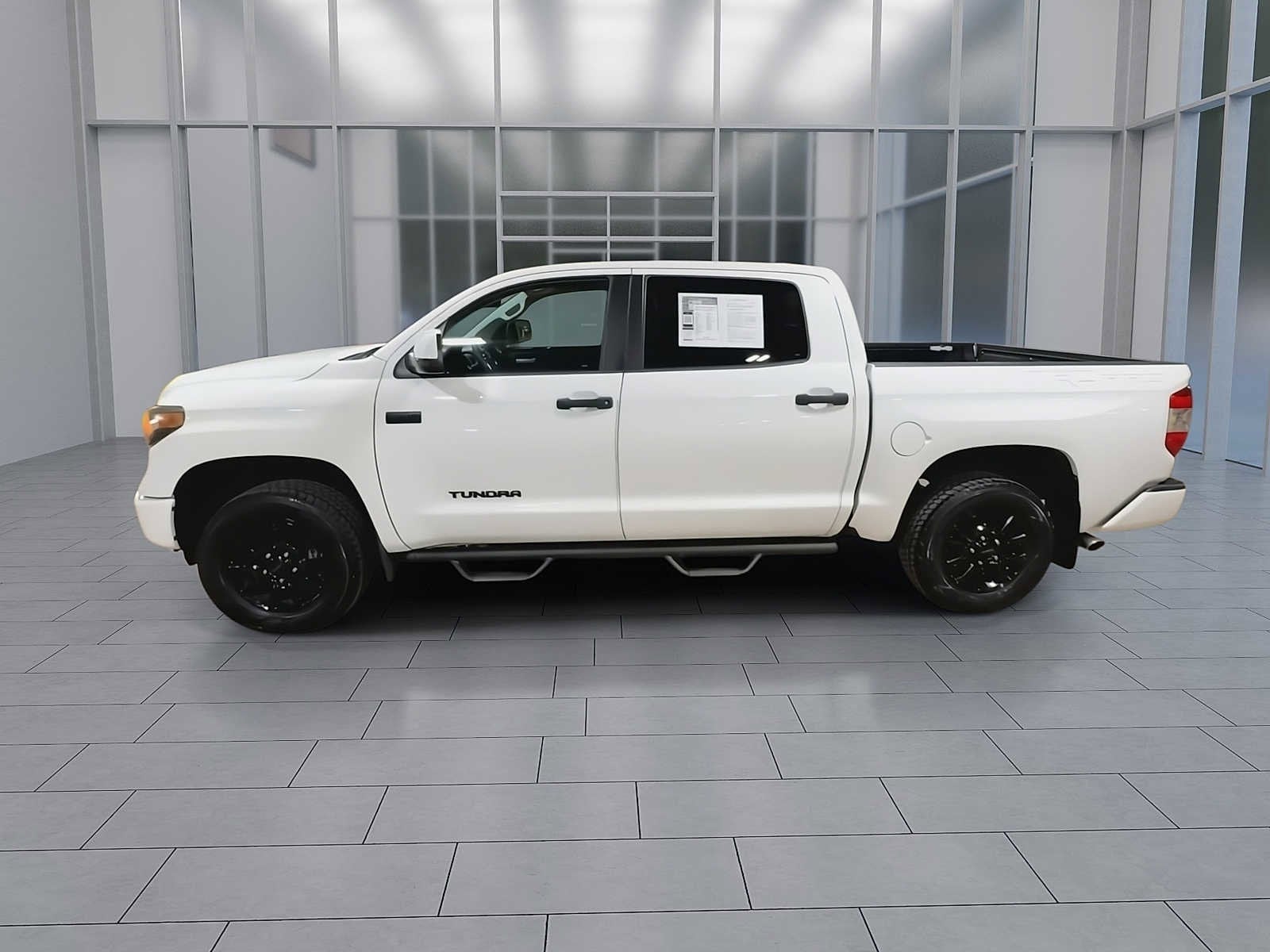 Thumbnail: 2016 Toyota Tundra - 5