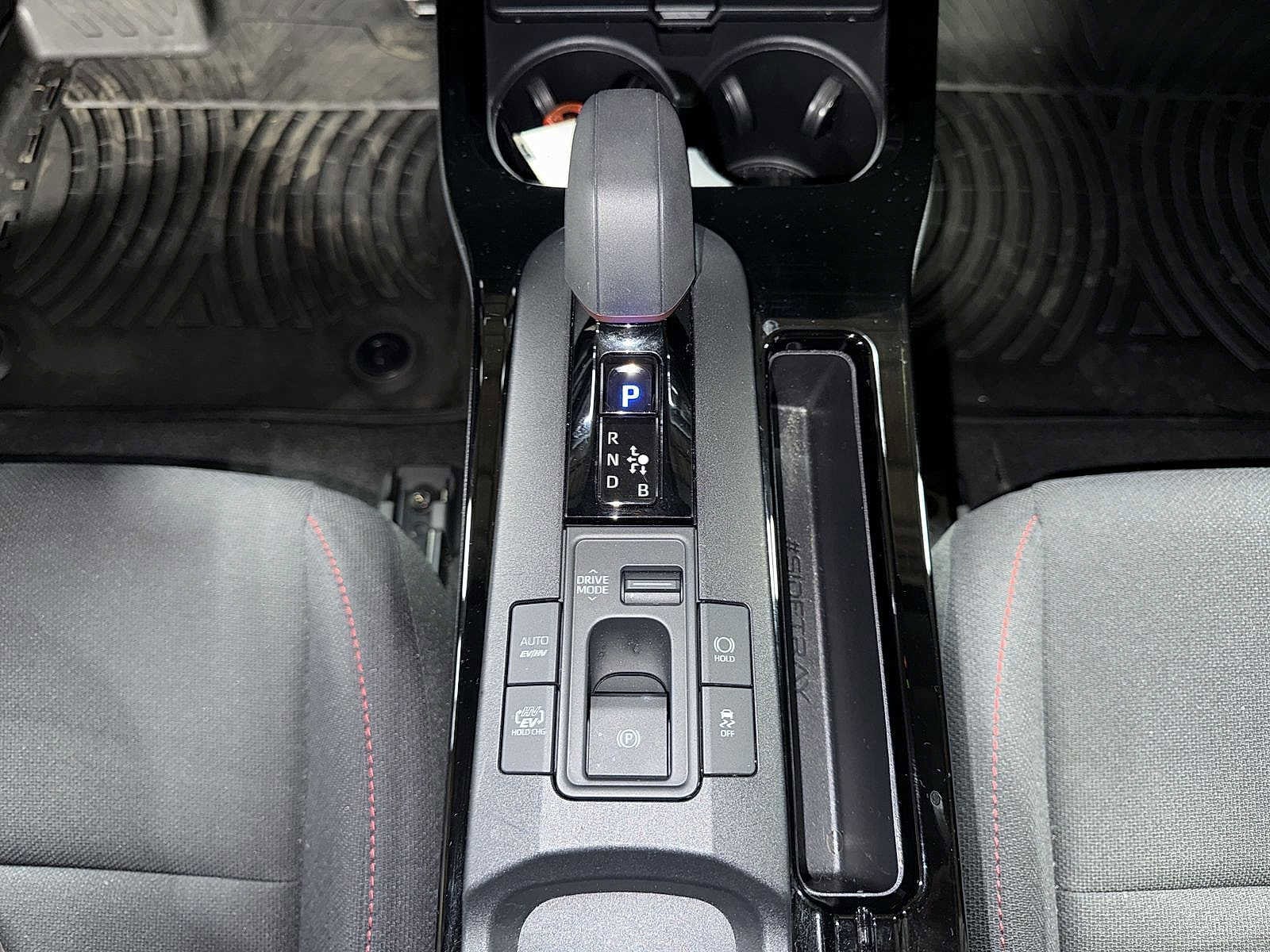 Thumbnail: 2024 Toyota Prius Prime - 30