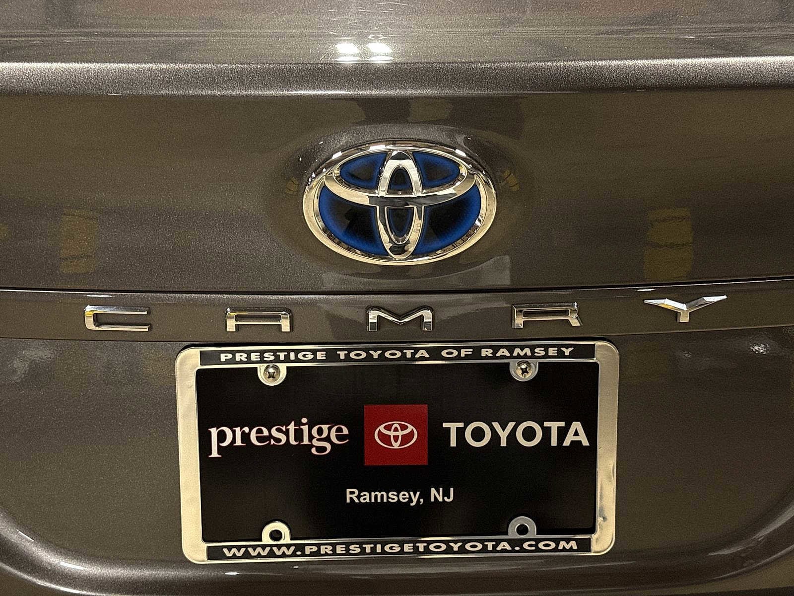 Thumbnail: 2023 Toyota Camry - 25