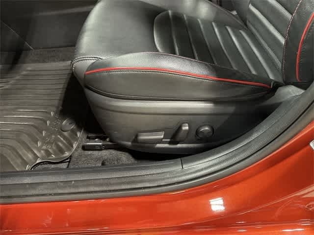 Thumbnail: 2020 Kia Forte - 23