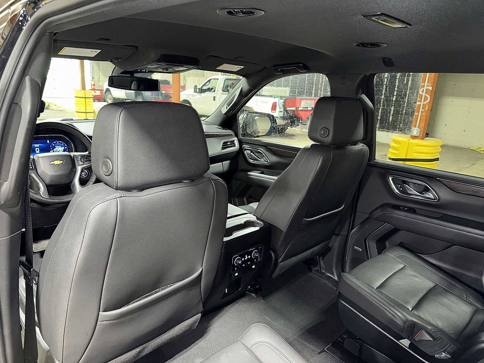 Thumbnail: 2023 Chevrolet Suburban - 28