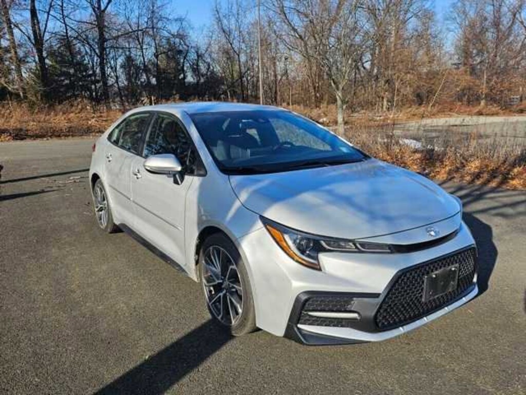 Used 2021 Toyota Corolla SE Sedan