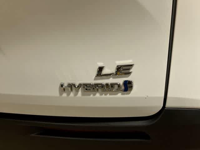 Thumbnail: 2022 Toyota Sienna - 28