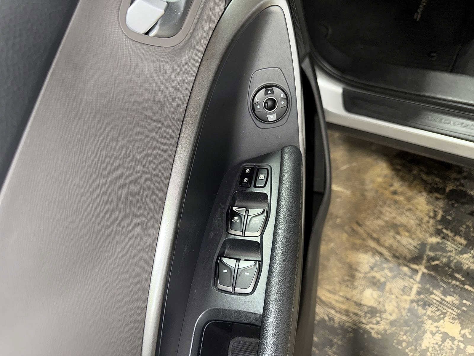 Thumbnail: 2017 Hyundai Santa Fe - 22