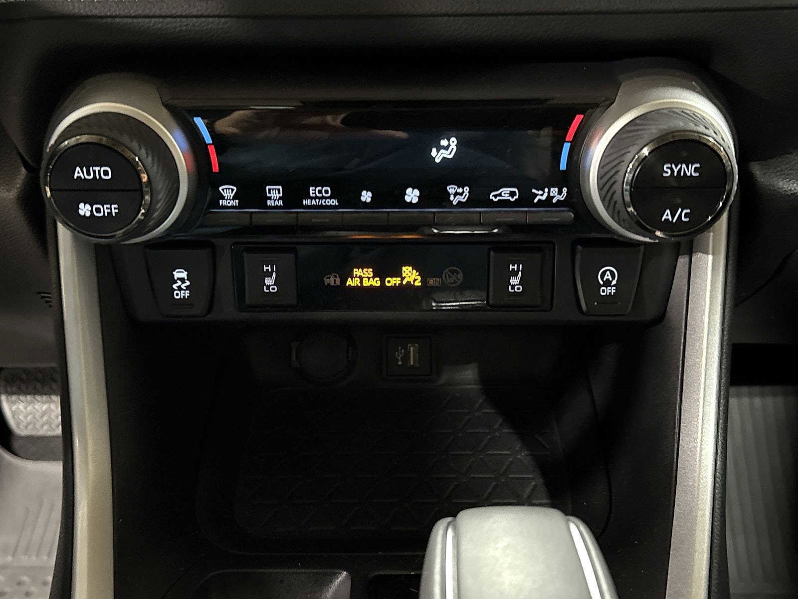 Thumbnail: 2023 Toyota RAV4 - 34