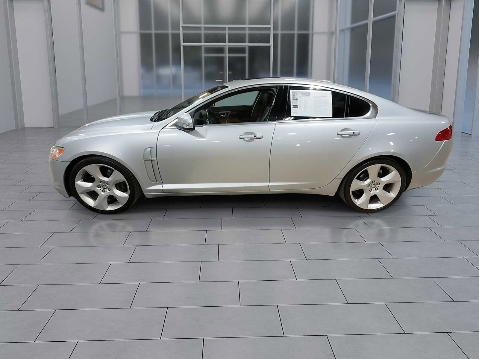 Thumbnail: 2009 Jaguar XF - 5
