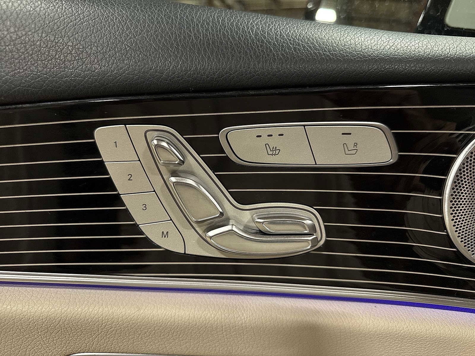 Thumbnail: 2019 Mercedes-Benz E-Class - 22