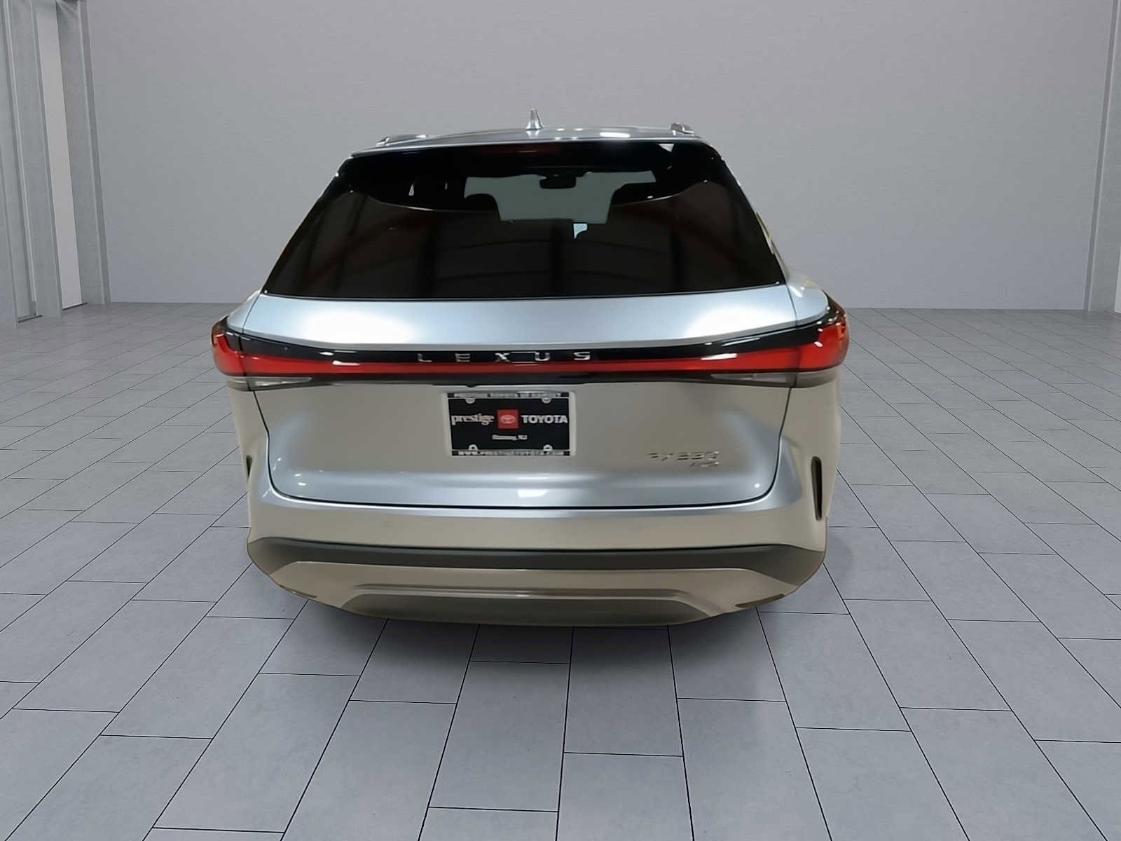 Thumbnail: 2023 Lexus RX - 7