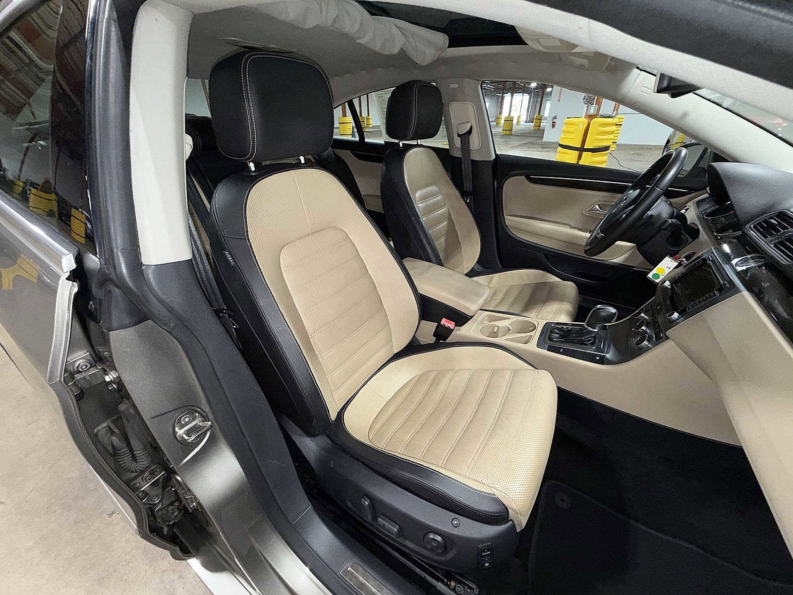 Thumbnail: 2013 Volkswagen CC - 16