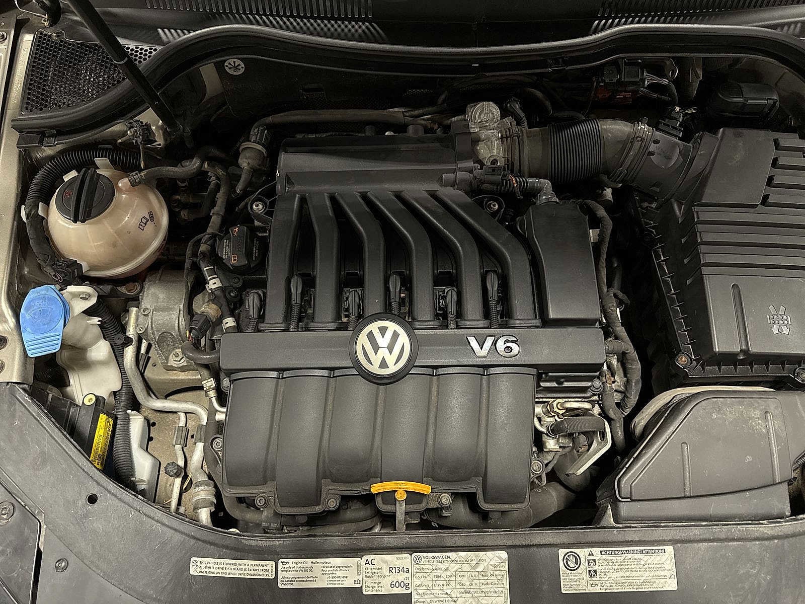 Thumbnail: 2013 Volkswagen CC - 12