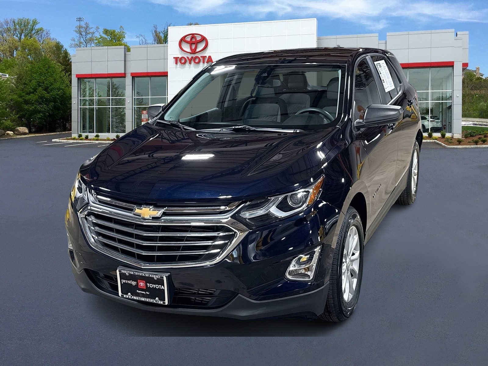 Thumbnail: 2021 Chevrolet Equinox - 1