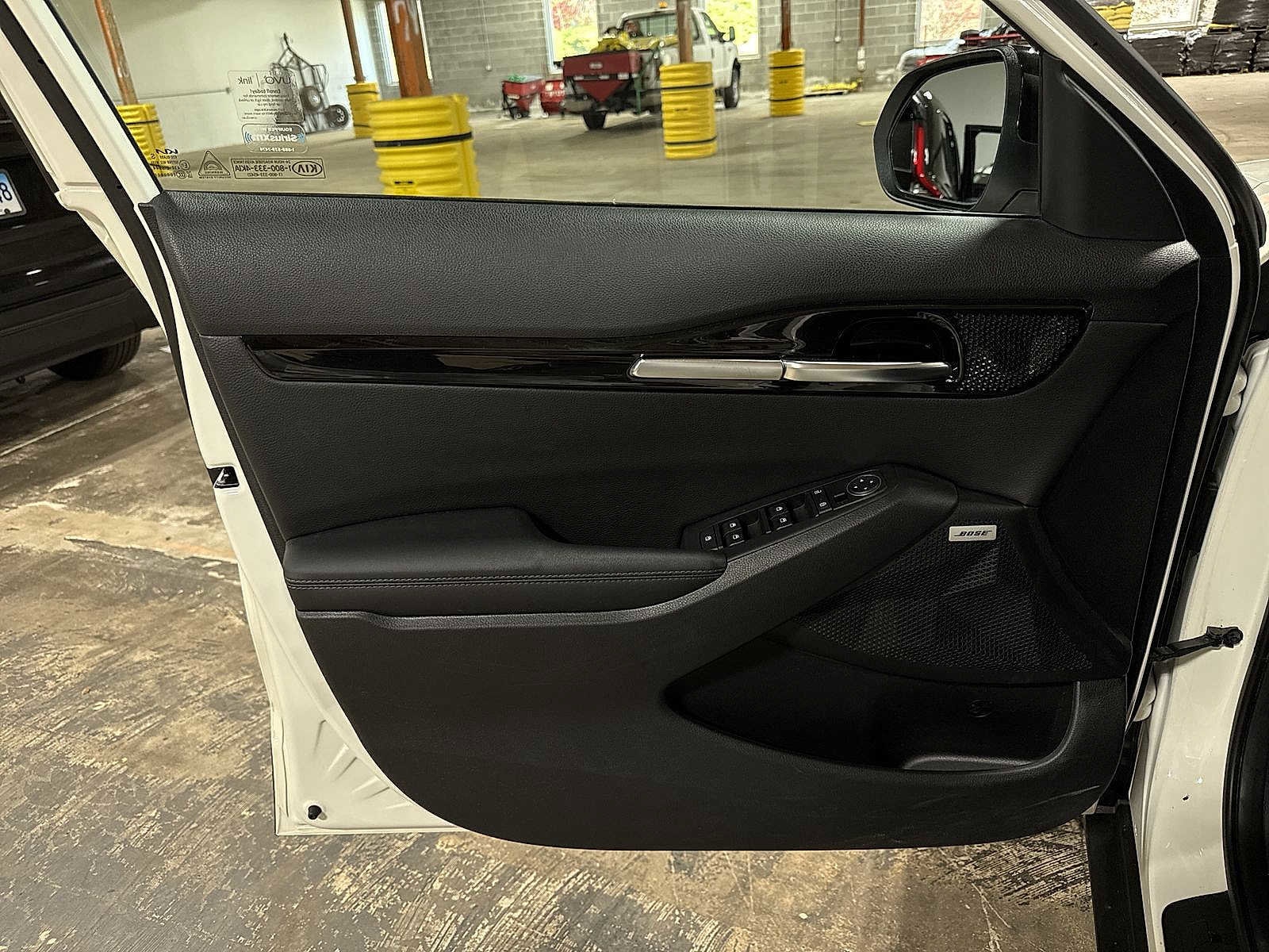 Thumbnail: 2022 Kia Seltos - 30