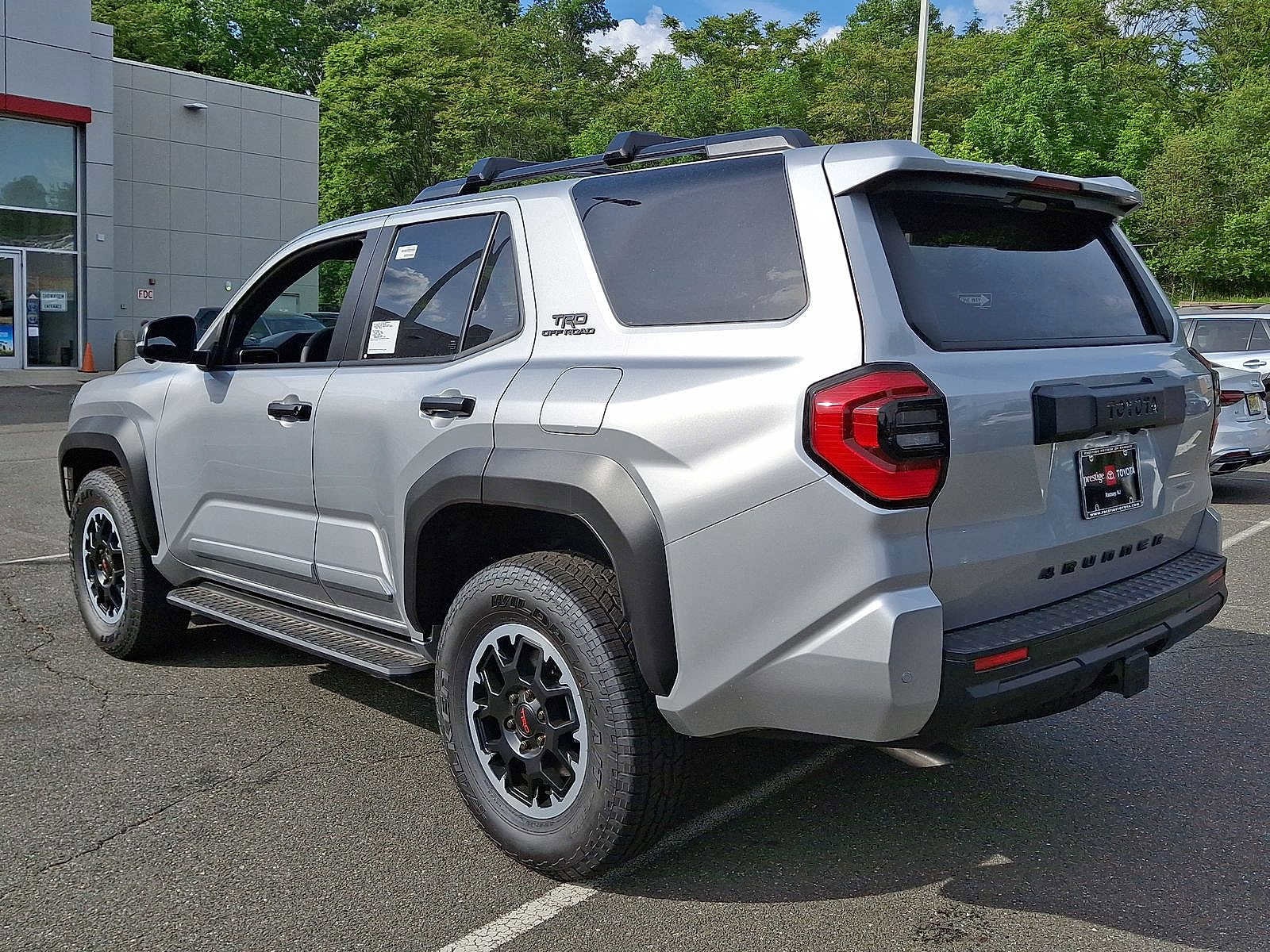 Thumbnail: 2026 Toyota 4Runner - 18