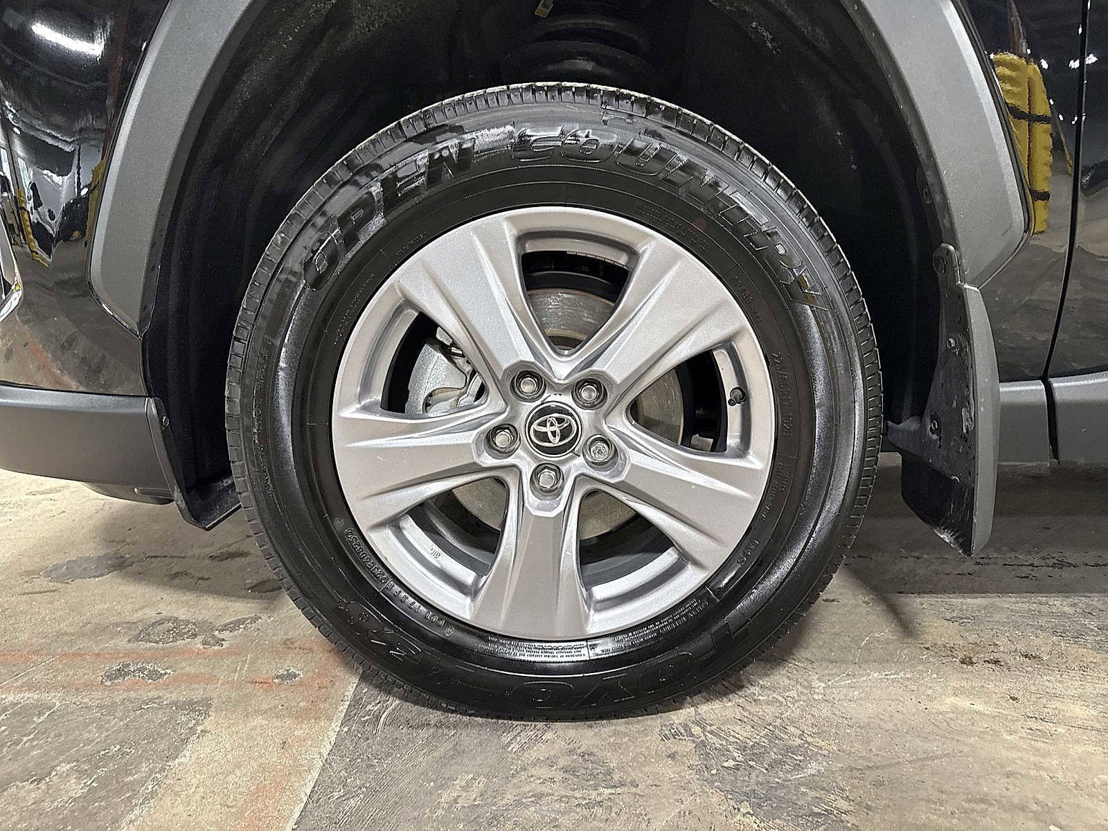 Thumbnail: 2025 Toyota RAV4 - 10