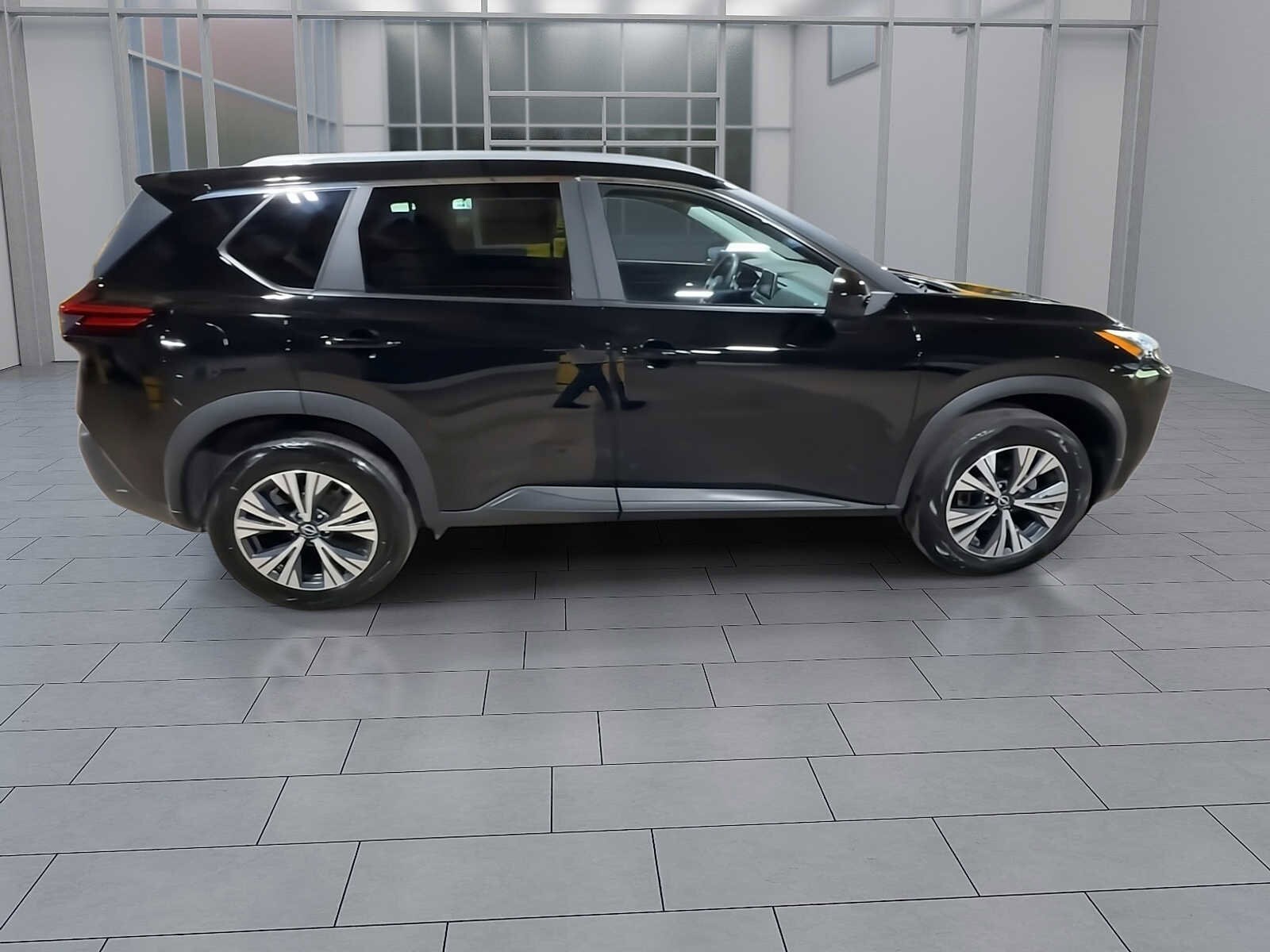 Thumbnail: 2023 Nissan Rogue - 9