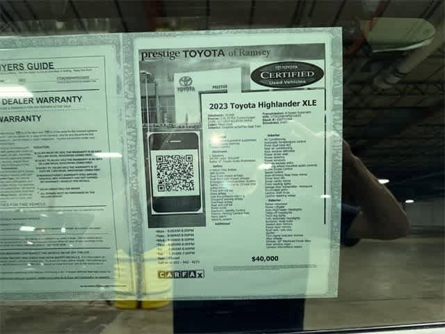 Thumbnail: 2023 Toyota Highlander - 13