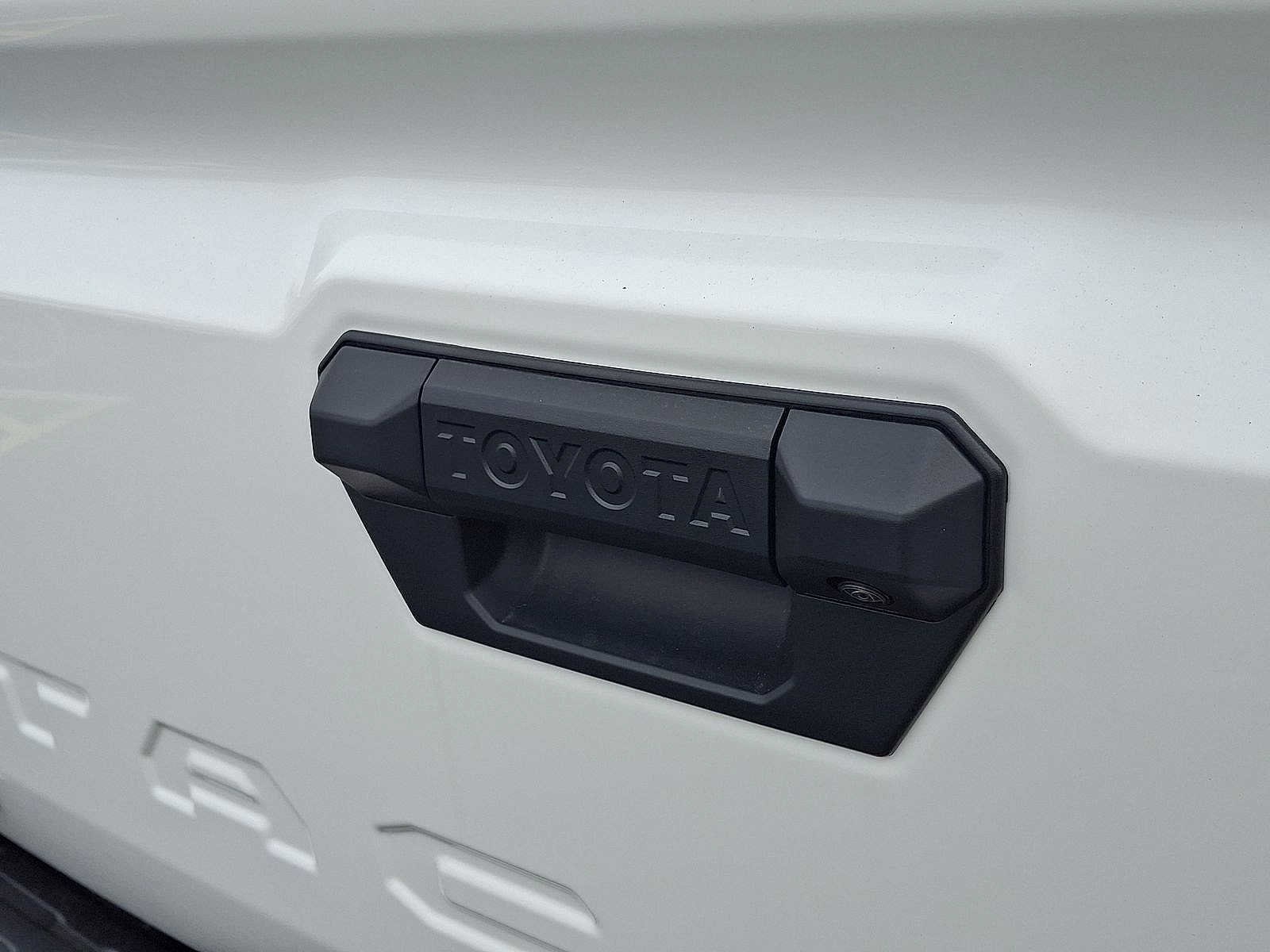 Thumbnail: 2025 Toyota Tacoma - 17