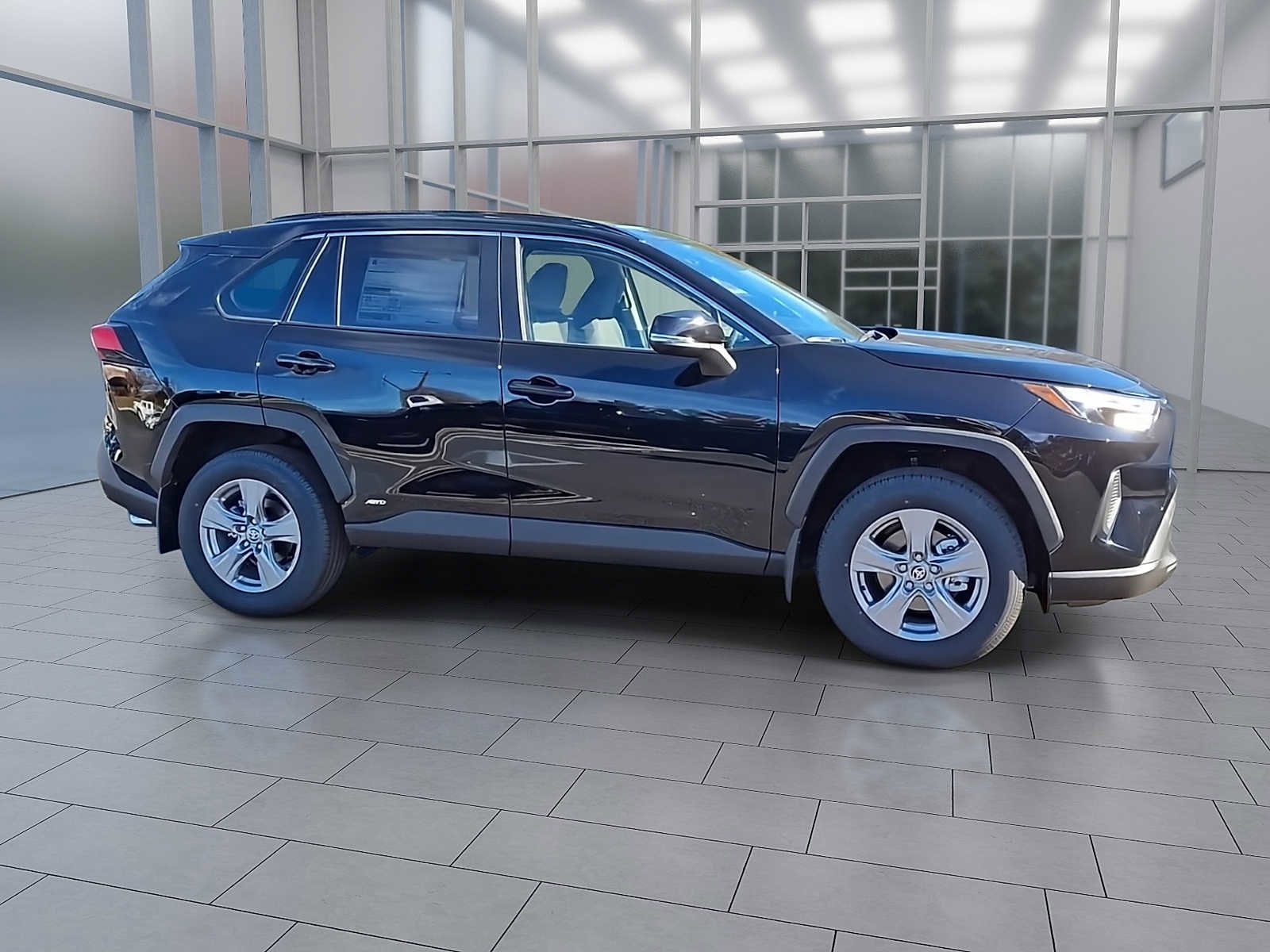 Thumbnail: 2025 Toyota RAV4 - 6