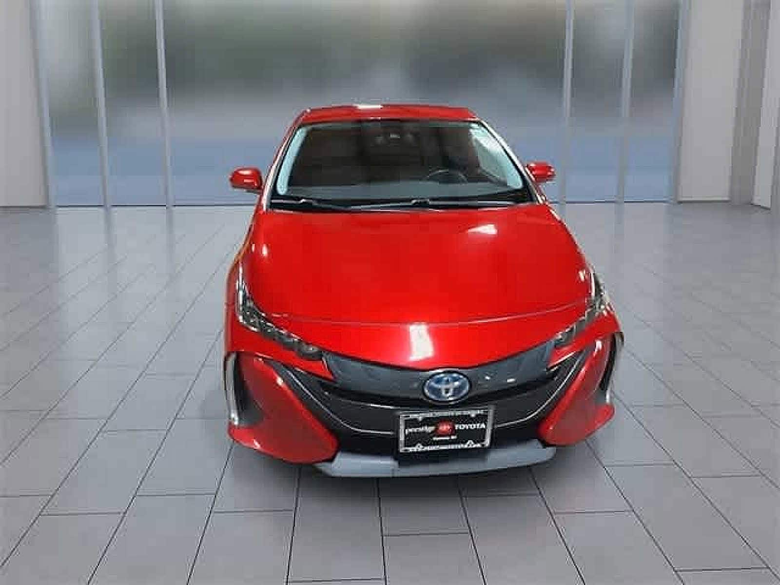 Thumbnail: 2022 Toyota Prius Prime - 3