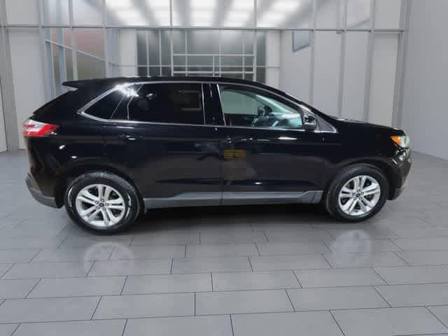 Thumbnail: 2019 Ford Edge - 9