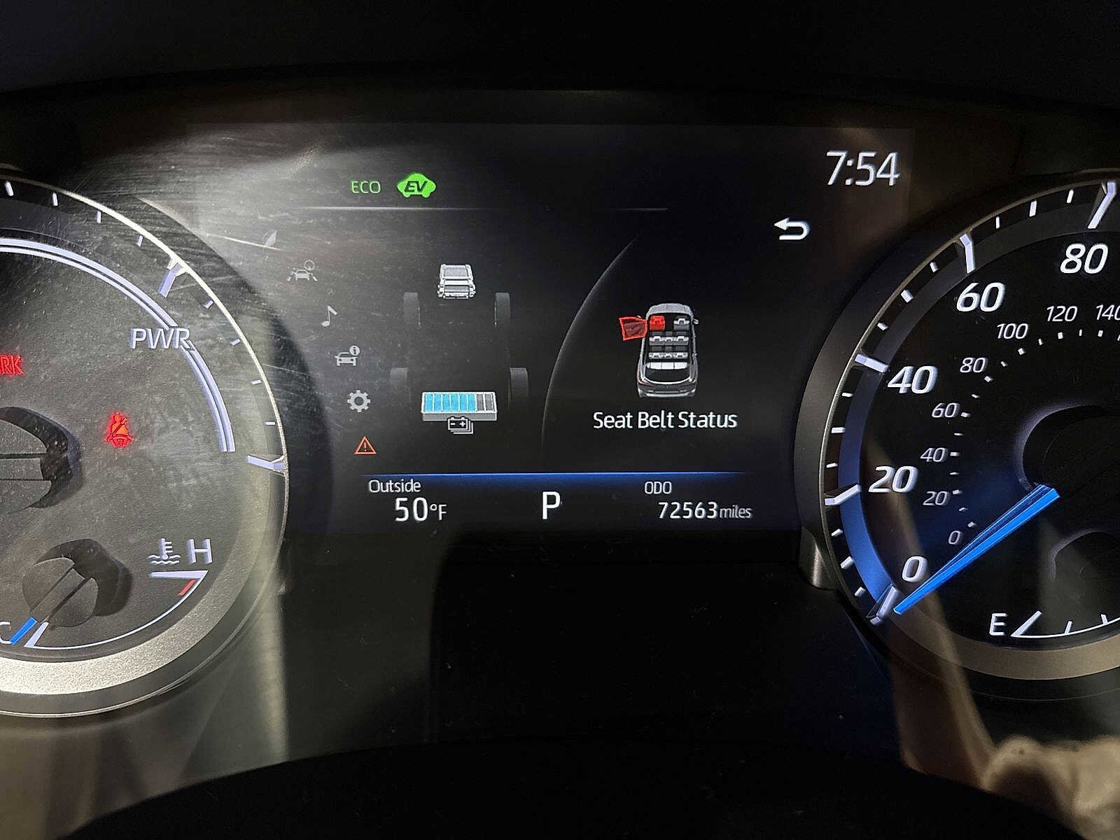 Thumbnail: 2023 Toyota Highlander - 20