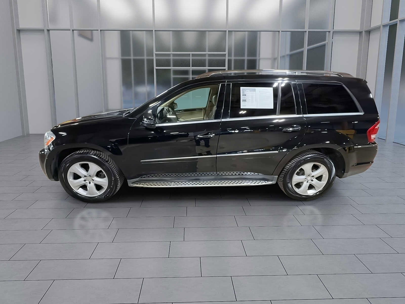 Thumbnail: 2011 Mercedes-Benz GL-Class - 5