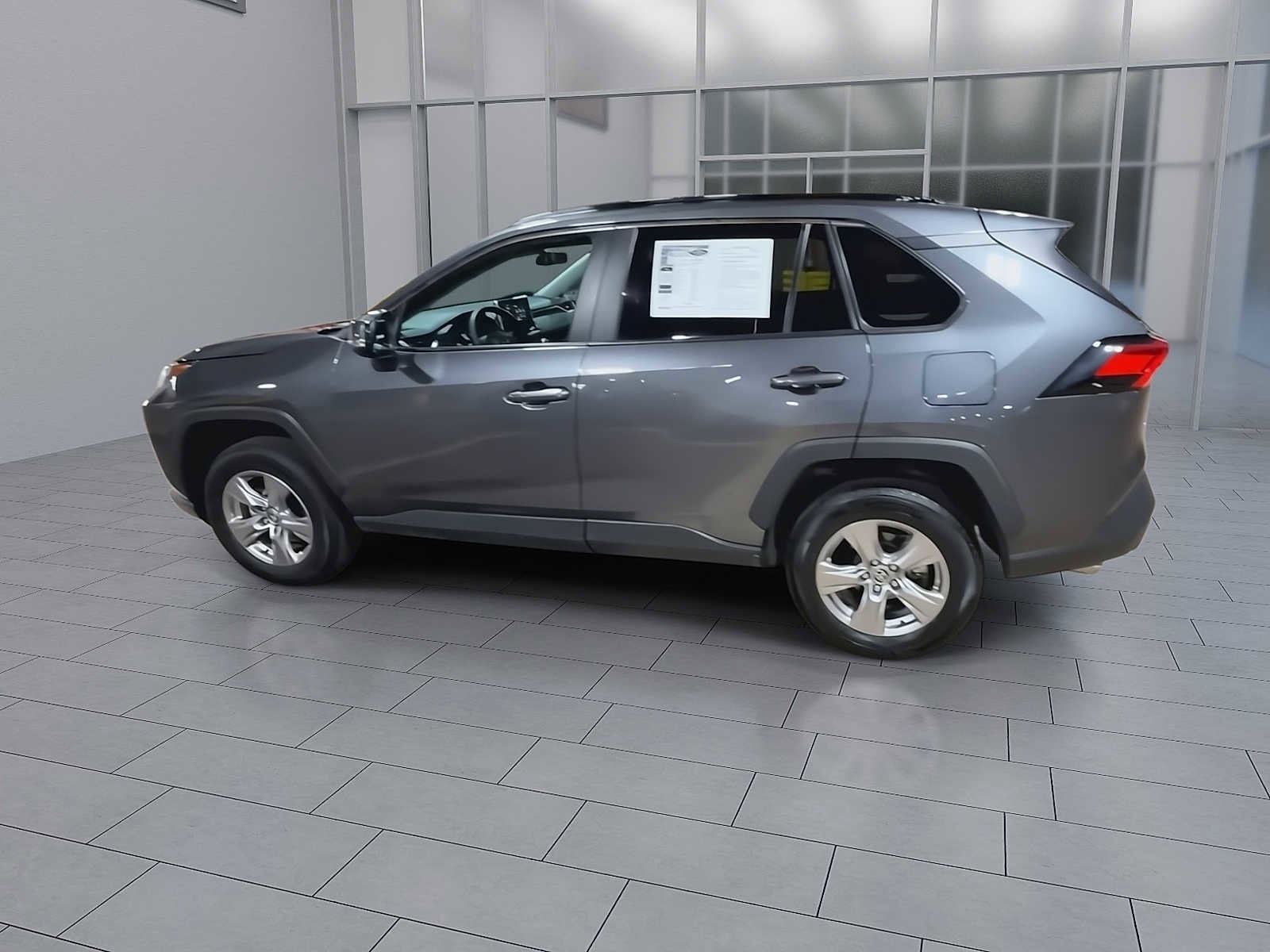 Thumbnail: 2025 Toyota RAV4 - 6