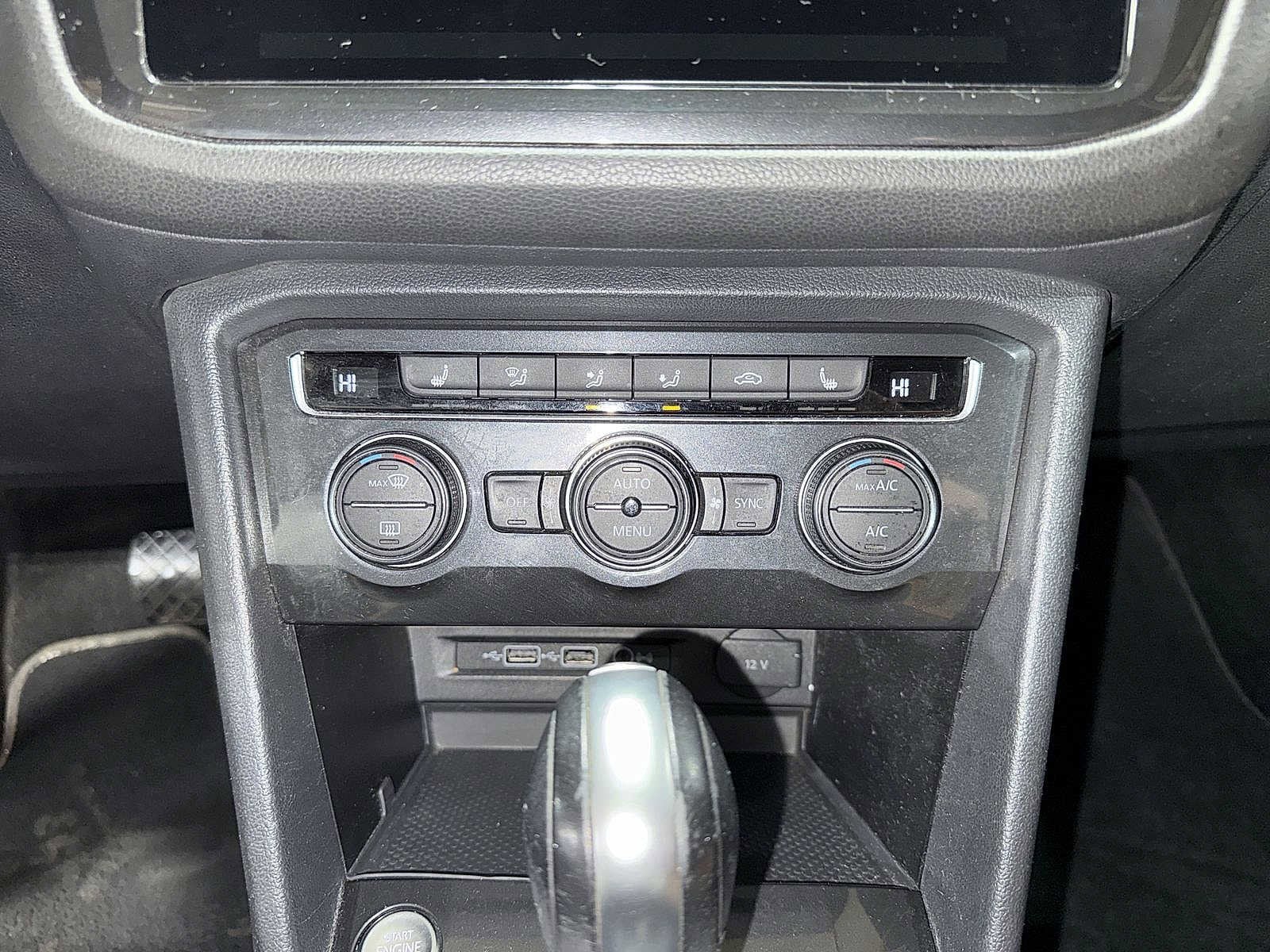 Thumbnail: 2018 Volkswagen Tiguan - 21